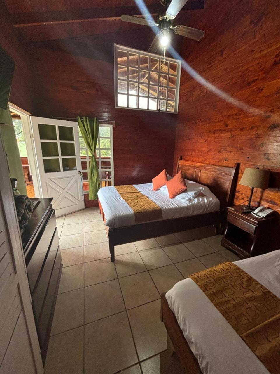 Hotel Bosque Verde Lodge Монте-Верде Экстерьер фото