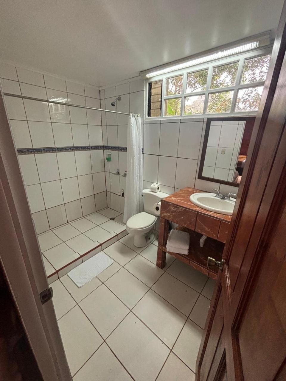 Hotel Bosque Verde Lodge Монте-Верде Экстерьер фото